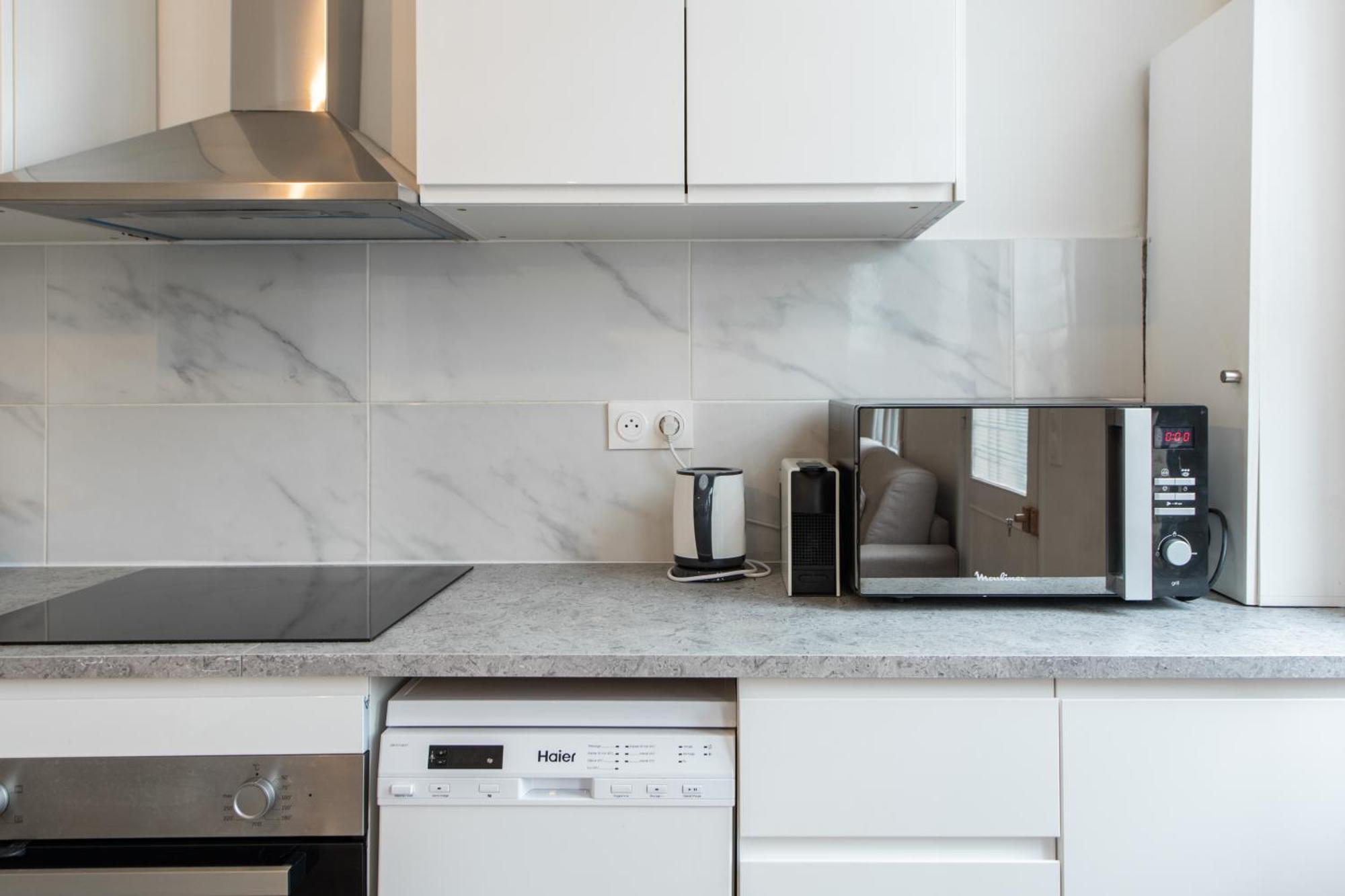 Spacious And Bright 2-Bedroom Large Apartment Very Close To Paris - Near Metro Boulogne-Billancourt Buitenkant foto