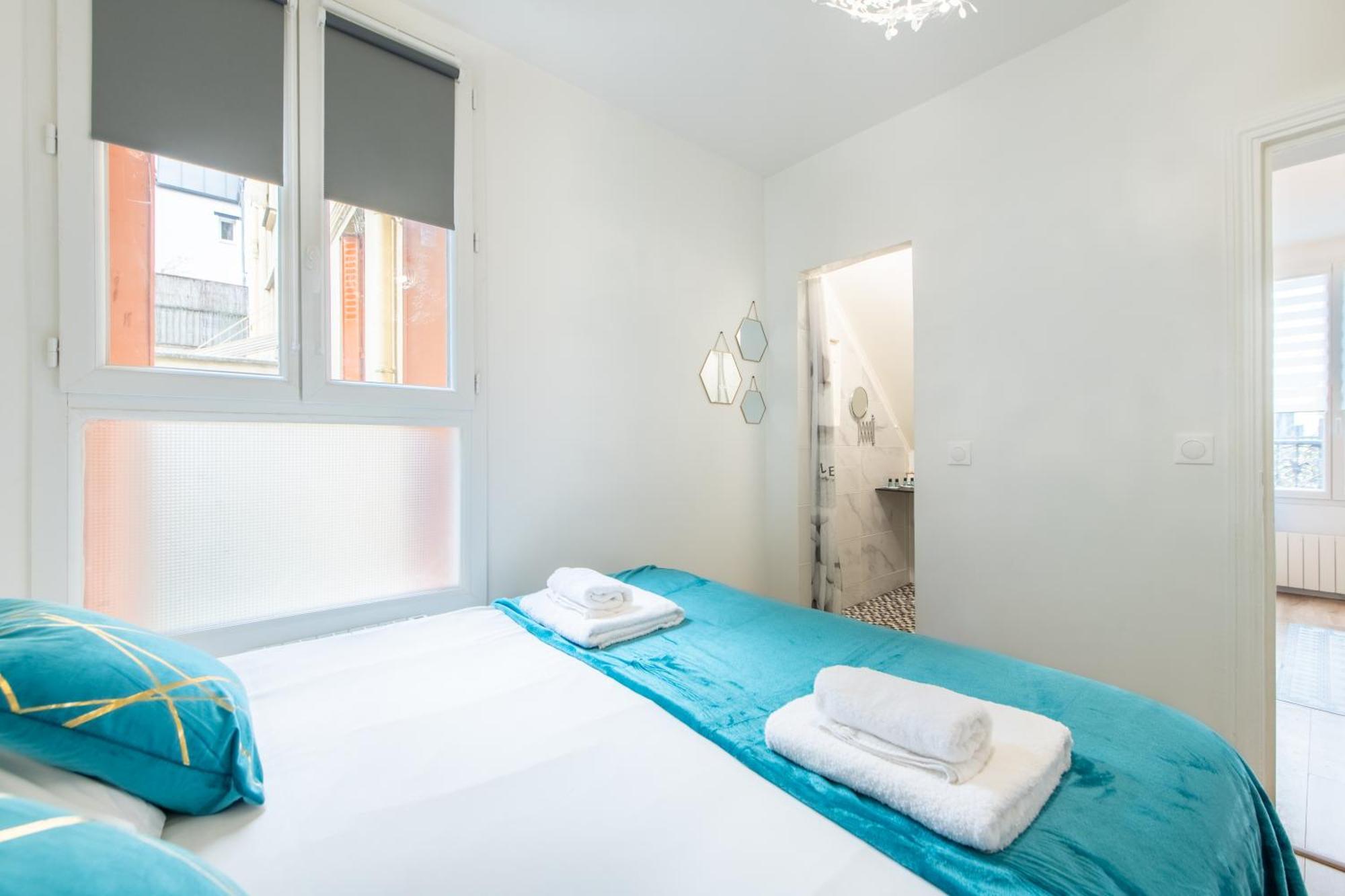 Spacious And Bright 2-Bedroom Large Apartment Very Close To Paris - Near Metro Boulogne-Billancourt Buitenkant foto