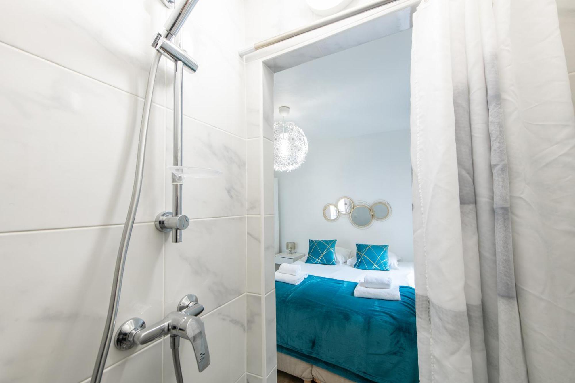 Spacious And Bright 2-Bedroom Large Apartment Very Close To Paris - Near Metro Boulogne-Billancourt Buitenkant foto
