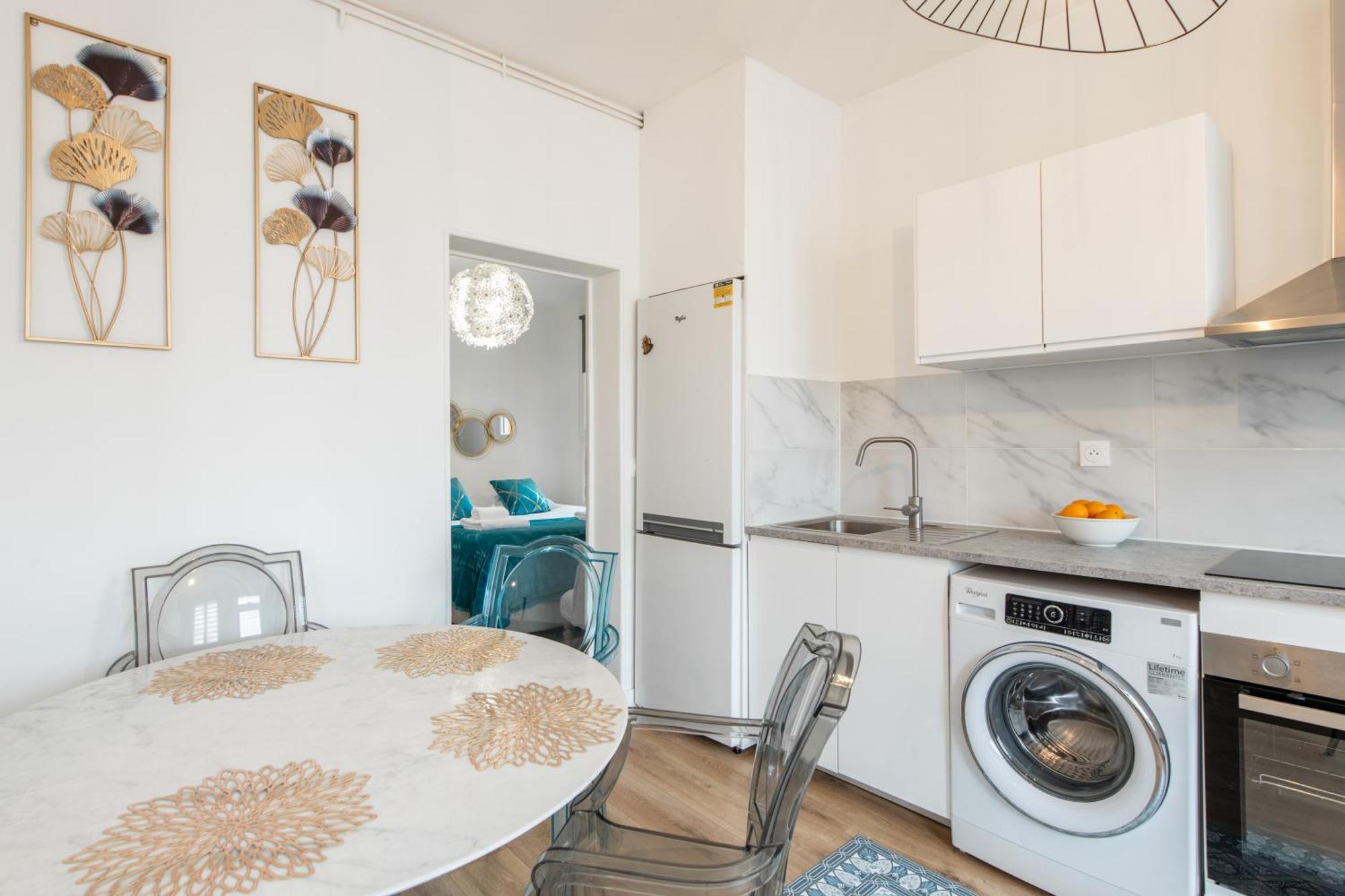 Spacious And Bright 2-Bedroom Large Apartment Very Close To Paris - Near Metro Boulogne-Billancourt Buitenkant foto